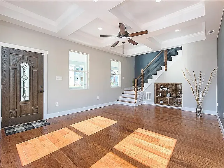 309 N Keystone Ave — Photo 3
