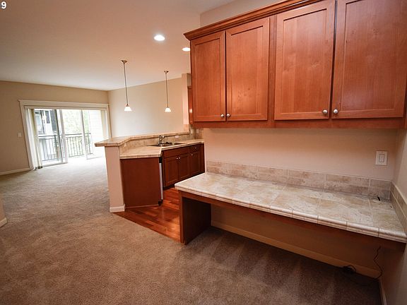 5th image of 3545 Summerlinn Dr