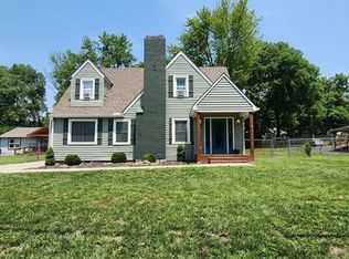 10826 E Ayers St, Independence, MO 64052
