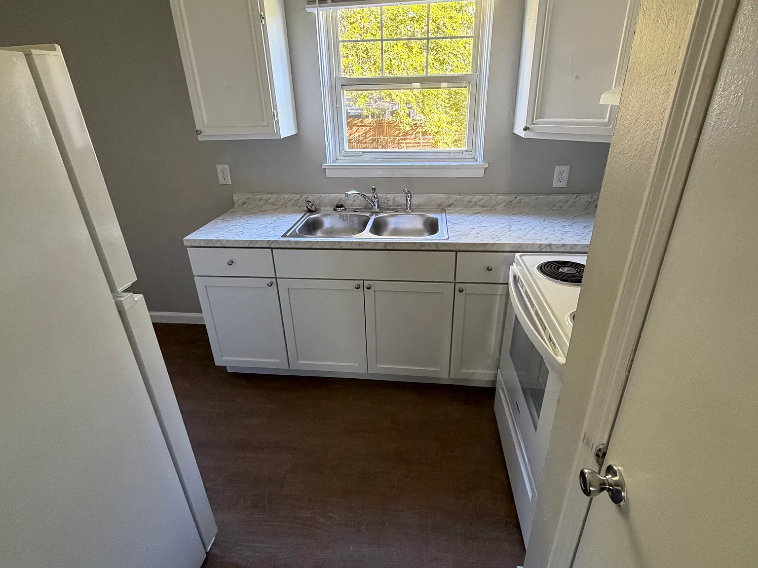 2 bed, $1,525 — Photo 2
