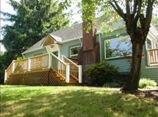 13050 Boones Ferry Rd, Lake Oswego, OR 97035