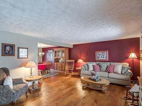 3rd image of 2049 Capestrano Dr