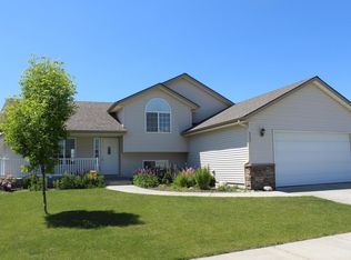 9025 N Ramsgate Ln, Hayden Lake, ID 83835