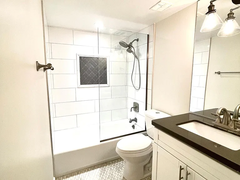 1320 E Bethany Home Rd #36 — Photo 6