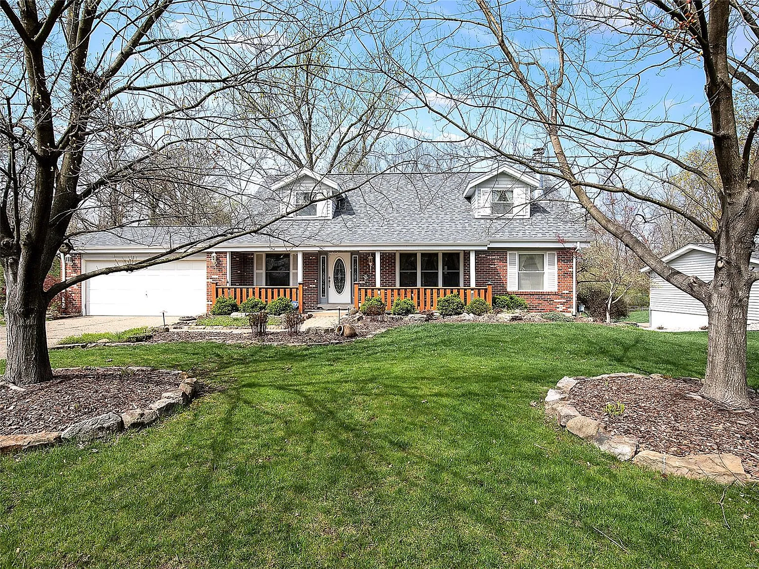 1333 Hyannis Dr photo 1