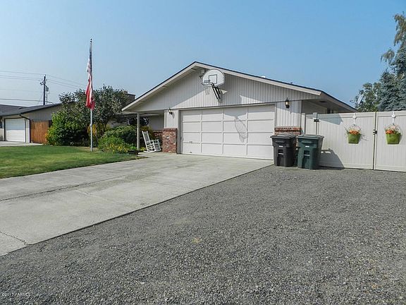 Front with RV Parking