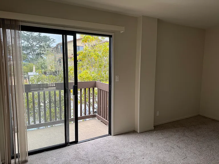 504 McClellan Ave #5 — Photo 3