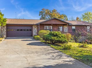 2949 Eledge Ln, Sevierville, TN 37876