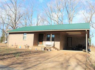 100 Fox Ln, Huron, TN 38345