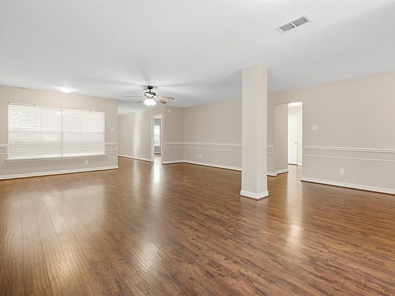 5th image of 25931 Richards Rd