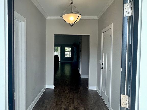 2nd image of 3169 Heritage Oaks Cir