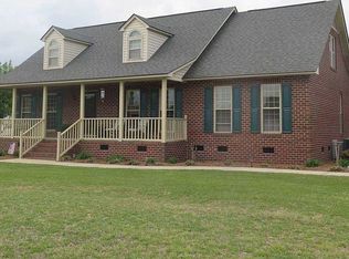 7207 Harvestgrain Dr, Stedman, NC 28391