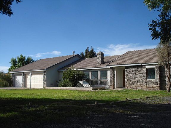 2nd image of 7 Shady Ln