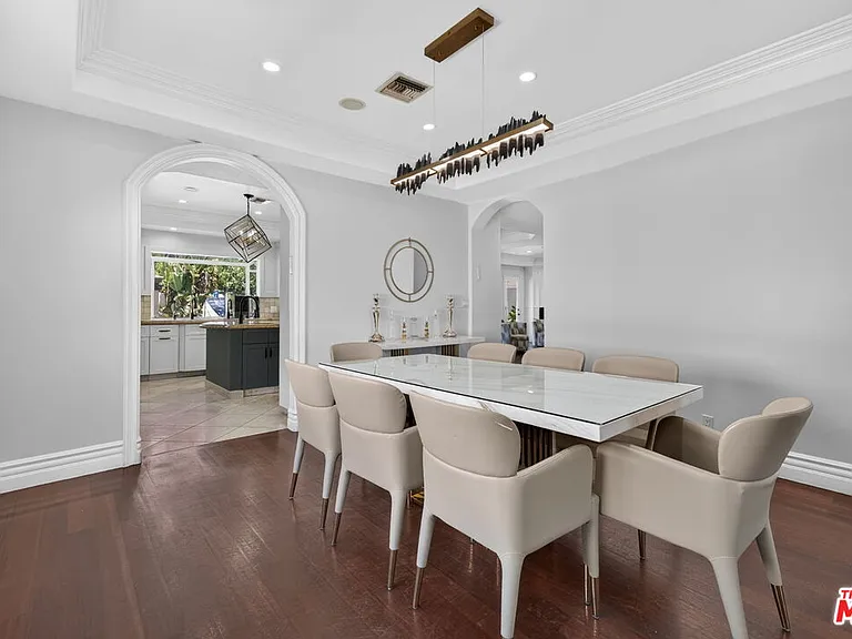 5230 Teesdale Ave — Photo 4