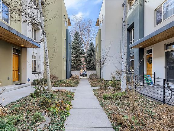 4th image of 1870 Vine St Unit 102