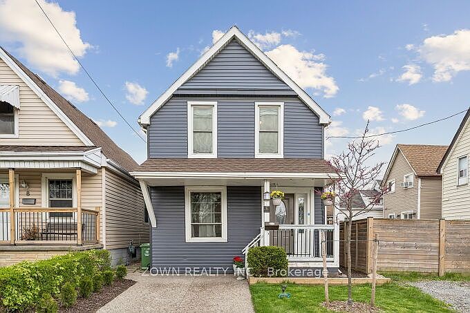 1st image of 6 Albany Ave