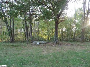 Raven Rd, Landrum, SC 29356