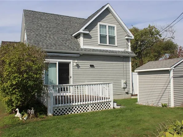 64-113 Burnside Ave, Narragansett, RI 02882