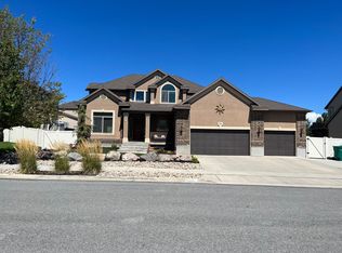 3058 W Rockbridge Dr, Riverton, UT 84065