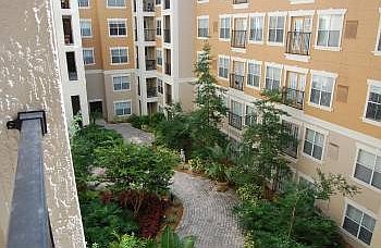 3rd image of 206 E South St Unit 4008