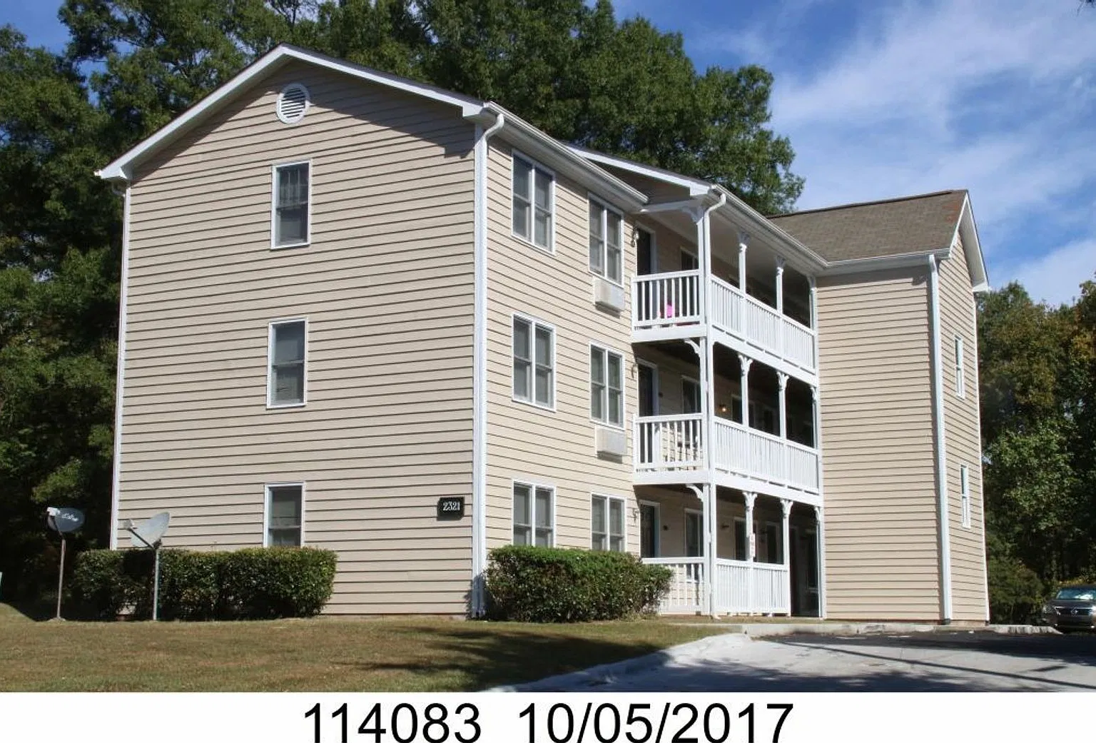 Taylor Street 2321 — Photo 1
