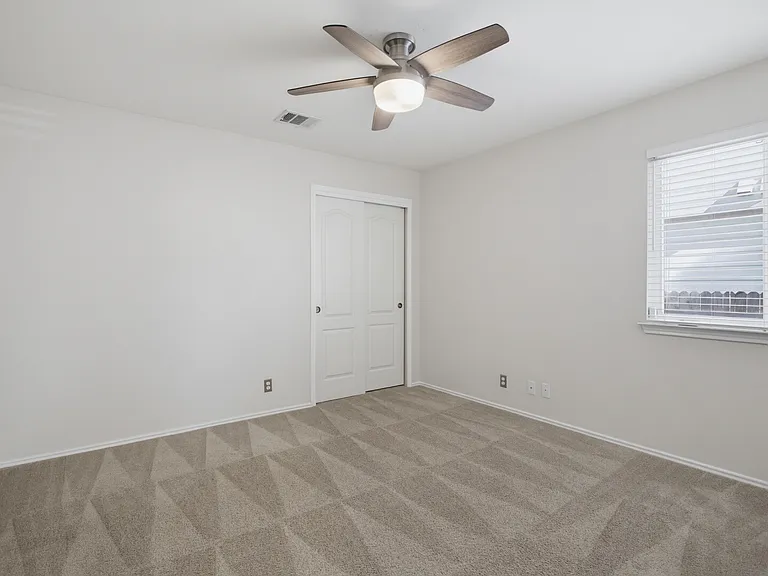 538 Lynx Mountain — Photo 18
