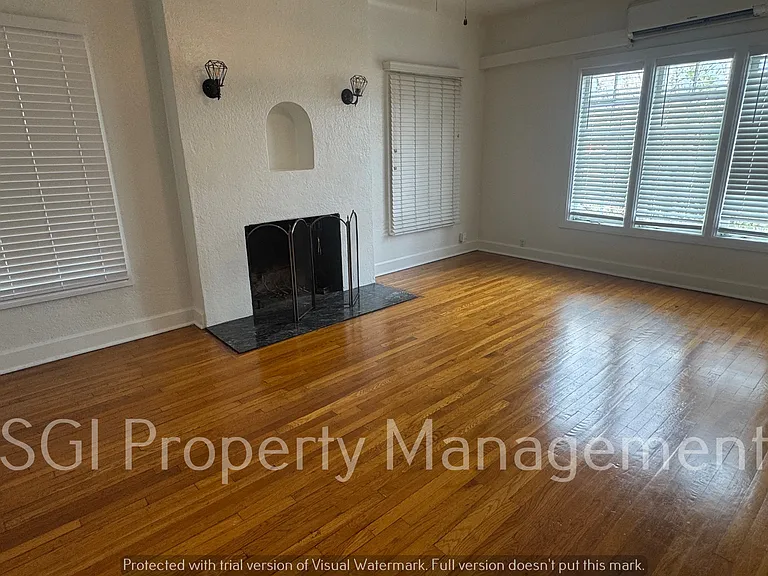 541 W Monte Vista Rd #3 — Photo 3