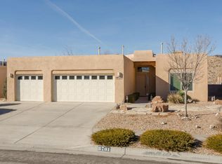 8701 Tia Christina Dr NW, Albuquerque, NM 87114