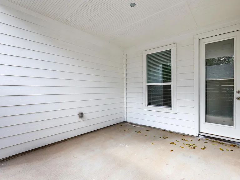 228 Sunset Ln — Photo 45