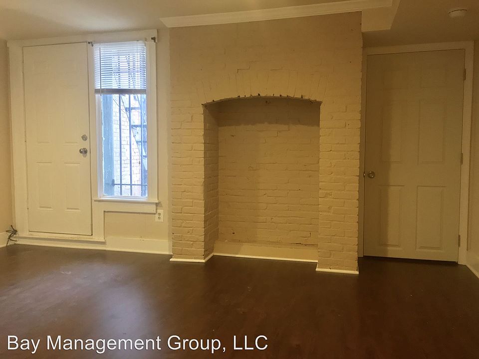 1st image of 1726-1734 St Paul St #3