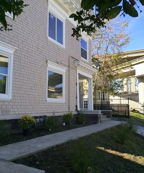 3423 Martin Luther King Jr Way — Photo 4