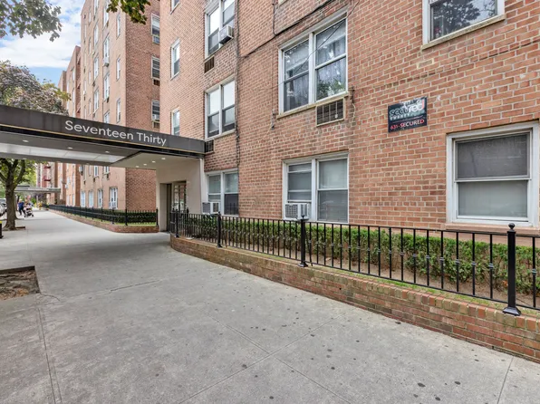 1730 East 14th Street image 23 of 25