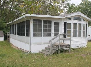 105 Tully Rd, Wilmington, IL 60481