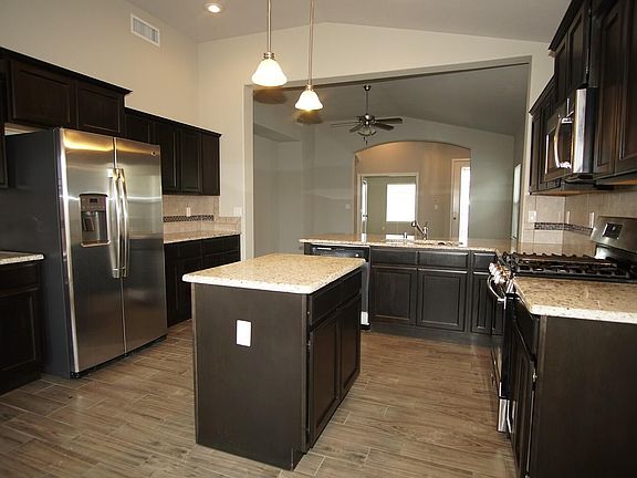 5th image of 7545 Red Cedar Dr