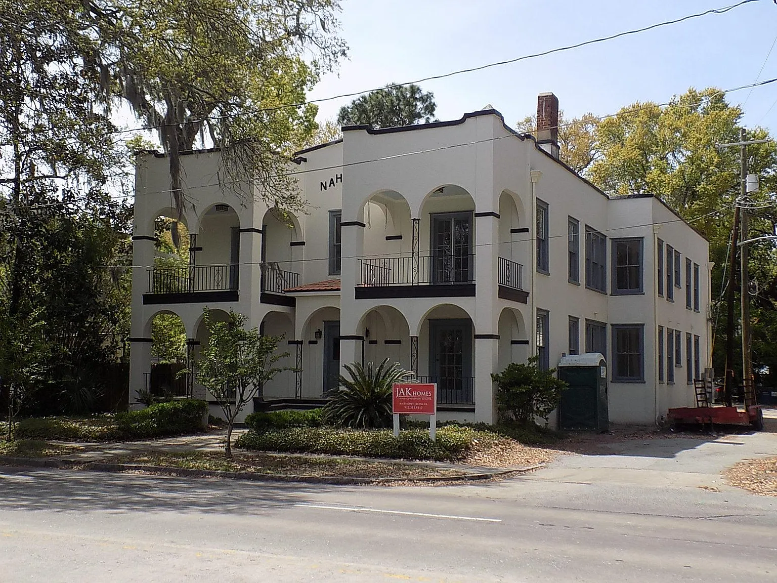 1 bed, 718 sqft, $1,850 — Photo 2