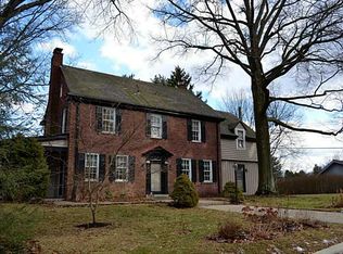 4 Penhurst Rd, Pittsburgh, PA 15202