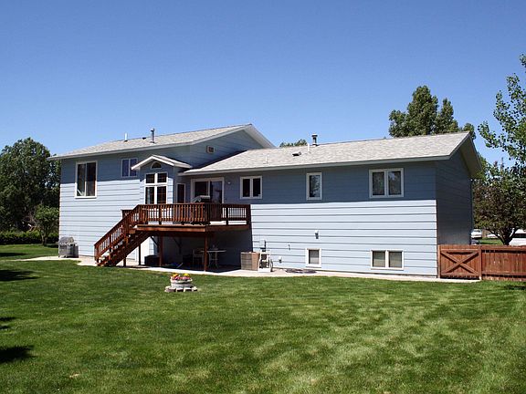 2nd image of 3416 Carmel Dr
