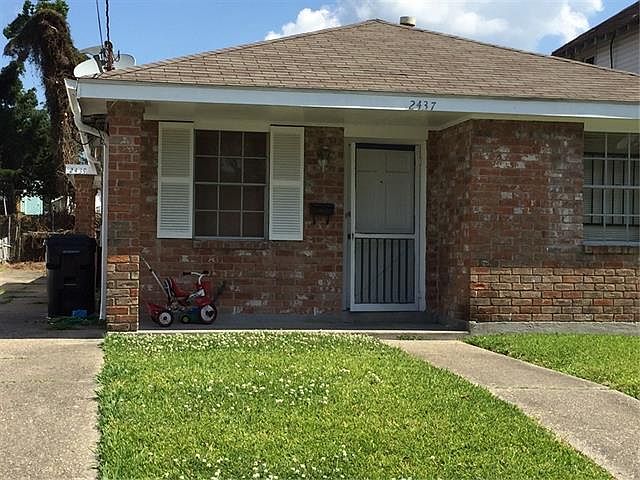 1st image of 2439 Jasmine St