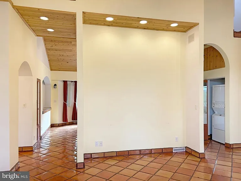 12330 Potomac View Rd — Photo 36