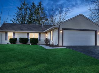 30W161 Mack Rd, Warrenville, IL 60555