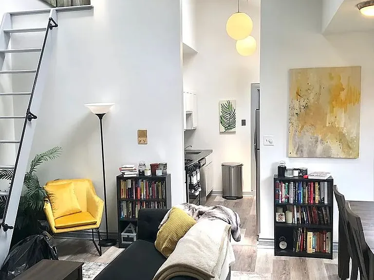 1416 Sheffield St — Photo 8