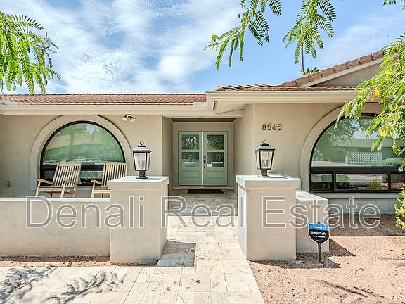 4th image of 8565 E Via De Encanto