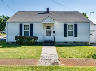 509 W Walnut St, Dickson, TN 37055
