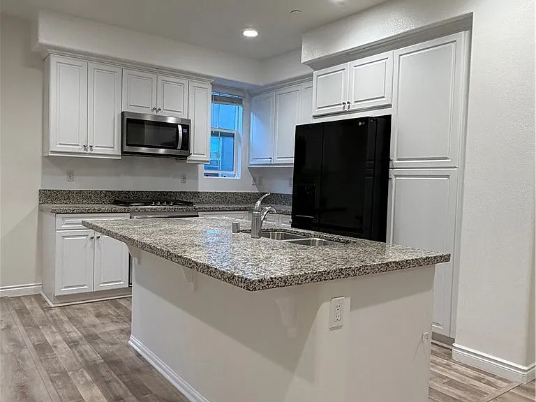 7366 Solstice Pl — Photo 6