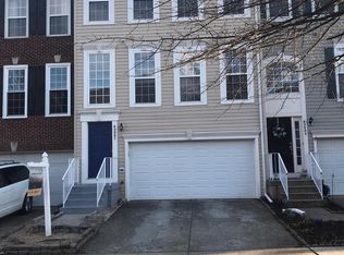42807 Shaler St, Chantilly, VA 20152