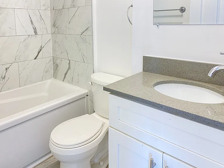 630 Cummings Ave — Photo 36