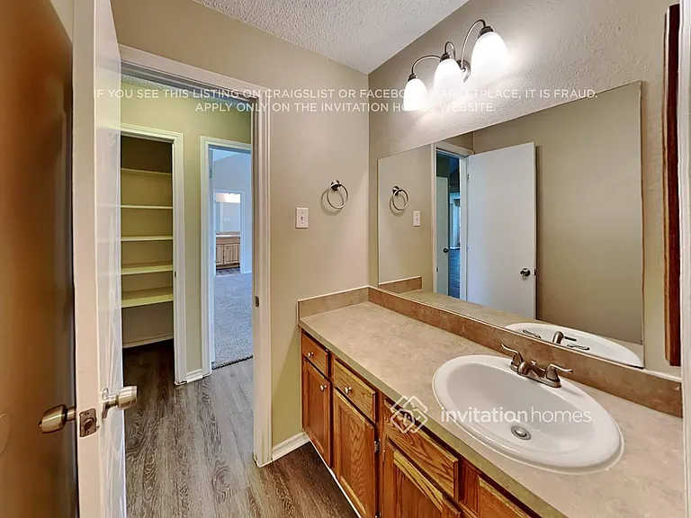 2306 Lakeshore Ln — Photo 16