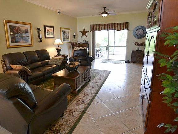 4th image of 4449 Waterford Dr