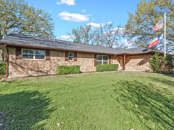 9 Post Oak Trl, Greenville, TX 75402