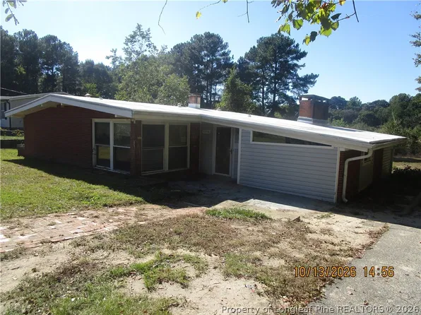 4316 Wavetree Dr, Fayetteville, NC 28306
